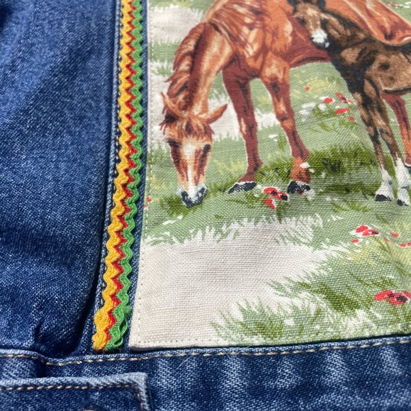 Unique Baby 18 Month Horse Theme Jean Jacket Button Front Colorful Trim - Picture 6 of 9